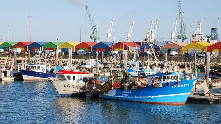 Illustration - Les salaires des marins pêcheurs plongent