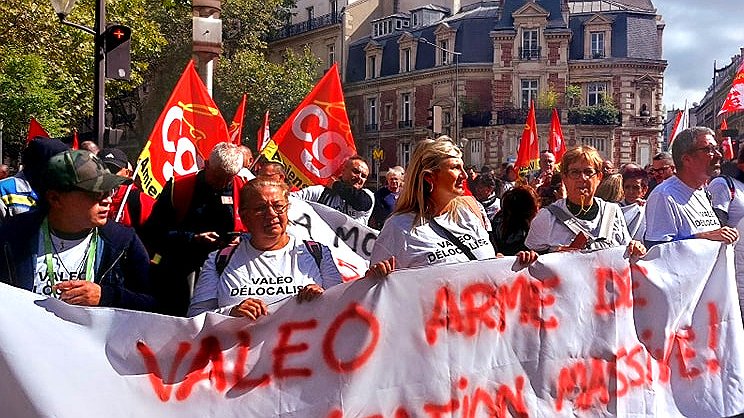 Illustration Contre Barnier, Macron et le patronat, pas d'autres choix que de se battre !