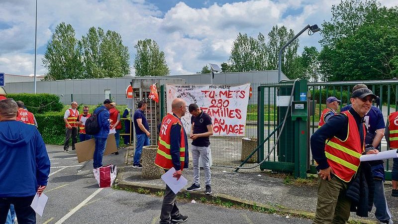 Illustration - les intérimaires rackettés